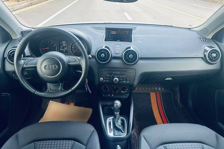 Used Audi A1 2014 30 TFSI Sportback Fashion Model Interior 1