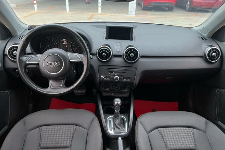 Used Audi A1 2014 30 TFSI Sportback Fashion Model Interior 1
