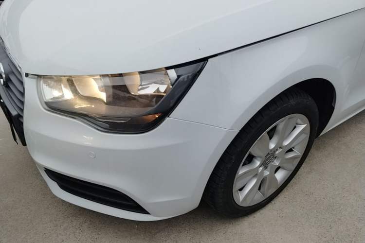 Used Audi A1 2014 30 TFSI Sportback Fashion Model Left Front Headlight
