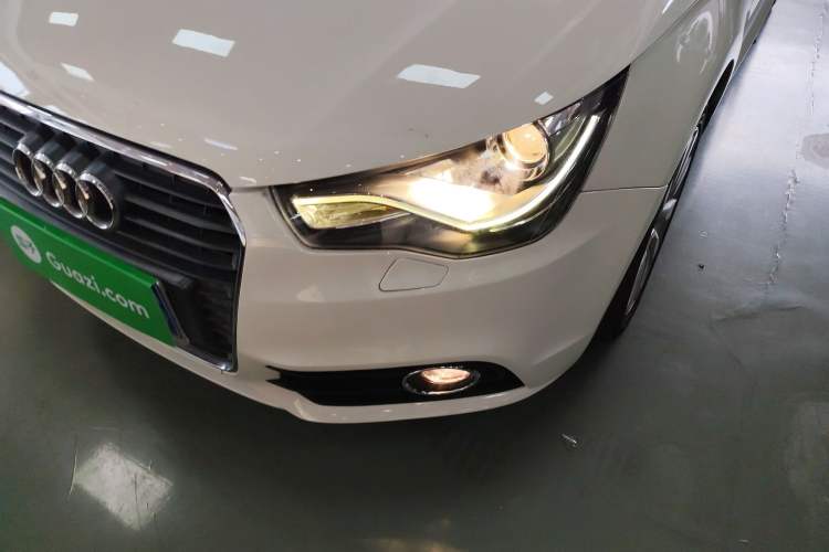 Used Audi A1 2014 30 TFSI Comfort Model Left Front Headlight