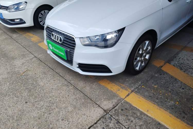 Used Audi A1 2014 30 TFSI Sportback Fashion Model Left Front Headlight