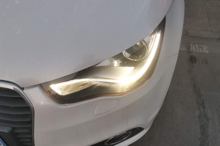 Used Audi A1 2014 30 TFSI Comfort Model Left Front Headlight