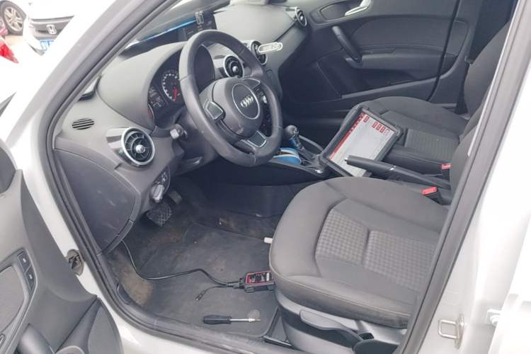 Used Audi A1 2014 30 TFSI Sportback Fashion Model Left Front Seat