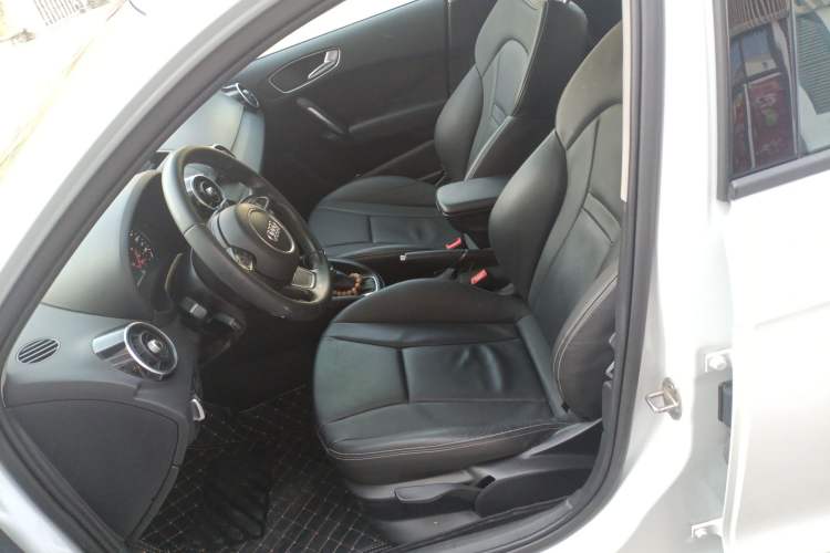 Used Audi A1 2014 30 TFSI Sportback Comfort Model Left Front Seat