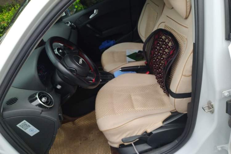 Used Audi A1 2014 30 TFSI Sportback Fashion Model Left Front Seat