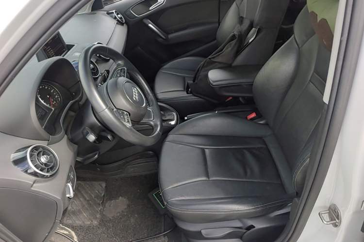 Used Audi A1 2014 30 TFSI Sportback Comfort Model Left Front Seat