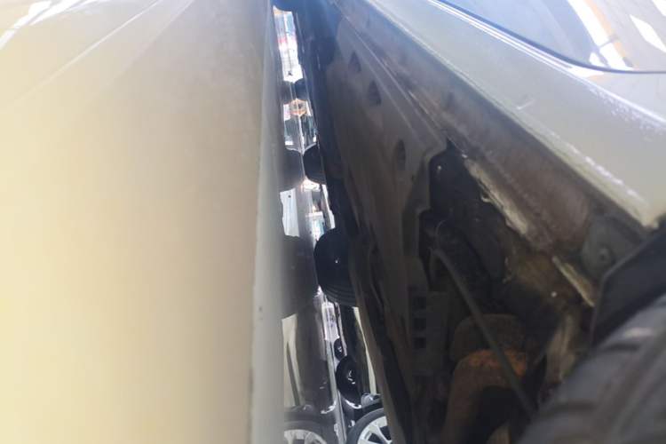Used Audi A1 2014 30 TFSI Sportback Fashion Model Left Side Sill