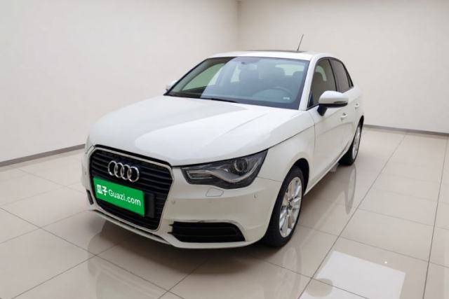 Ojetý Audi A1 2014 30 TFSI Sportback Technology Model