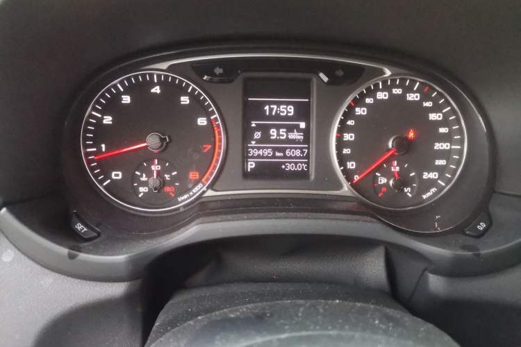 Used Audi A1 2014 30 TFSI Sportback Comfort Model Odometer Close Up