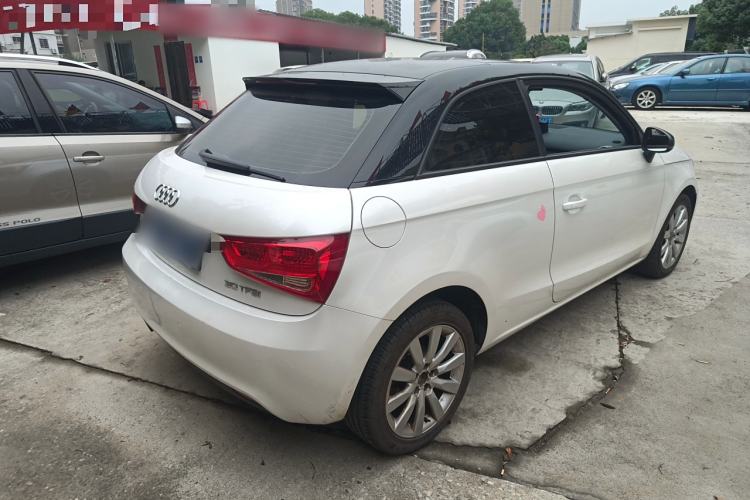 Used Audi A1 2014 30 TFSI Comfort Model Rear Right 45 Deg