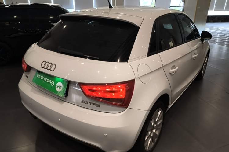 Used Audi A1 2014 30 TFSI Sportback Fashion Model Rear Right 45 Deg
