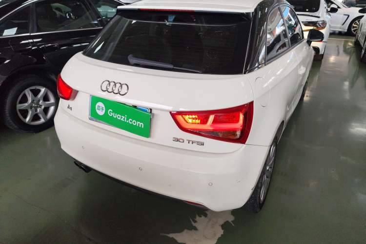 Used Audi A1 2014 30 TFSI Comfort Model Rear Right 45 Deg