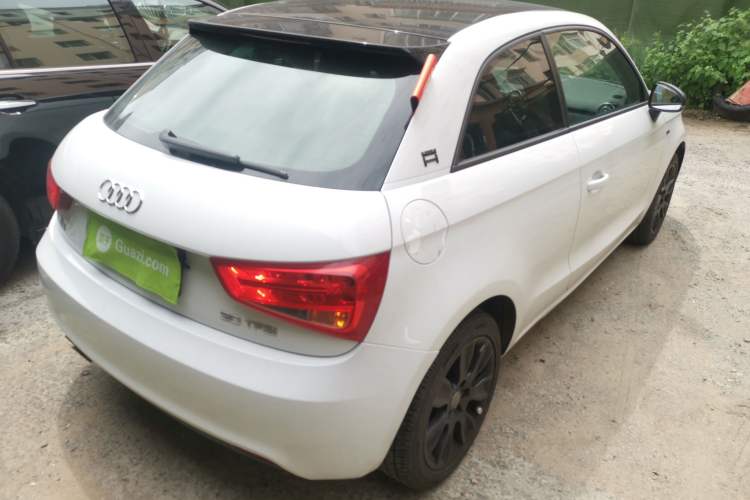 Used Audi A1 2014 30 TFSI Fashion Model Rear Right 45 Deg