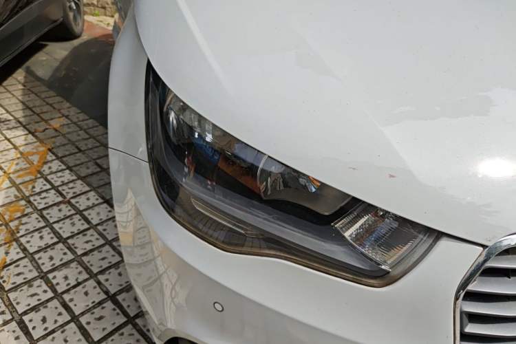 Used Audi A1 2014 30 TFSI Sportback Fashion Model Right Front Headlight