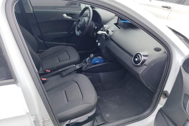 Used Audi A1 2014 30 TFSI Sportback Fashion Model Right Front Seat