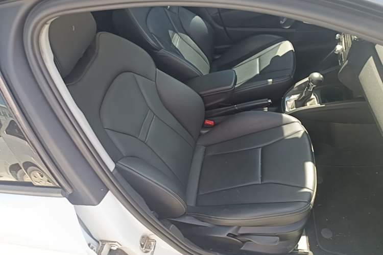 Used Audi A1 2014 30 TFSI Sportback Comfort Model Right Front Seat