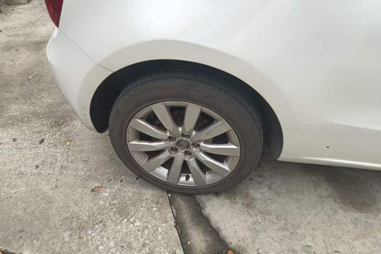 Used Audi A1 2014 30 TFSI Comfort Model Right Rear Wheel Hub
