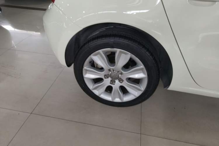 Used Audi A1 2014 30 TFSI Sportback Fashion Model Right Rear Wheel Hub