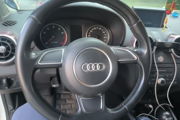 Used Audi A1 2014 30 TFSI Fashion Model Steering Wheel