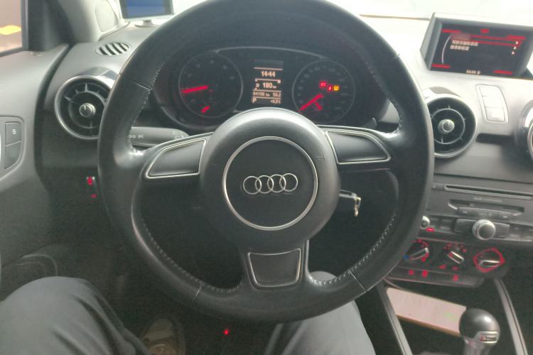 Used Audi A1 2014 30 TFSI Technology Edition Steering Wheel