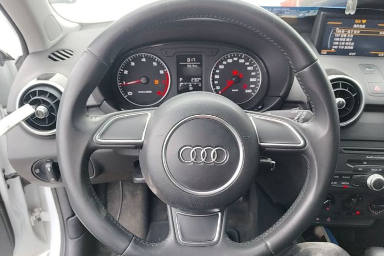 Used Audi A1 2014 30 TFSI Sportback Fashion Model Steering Wheel