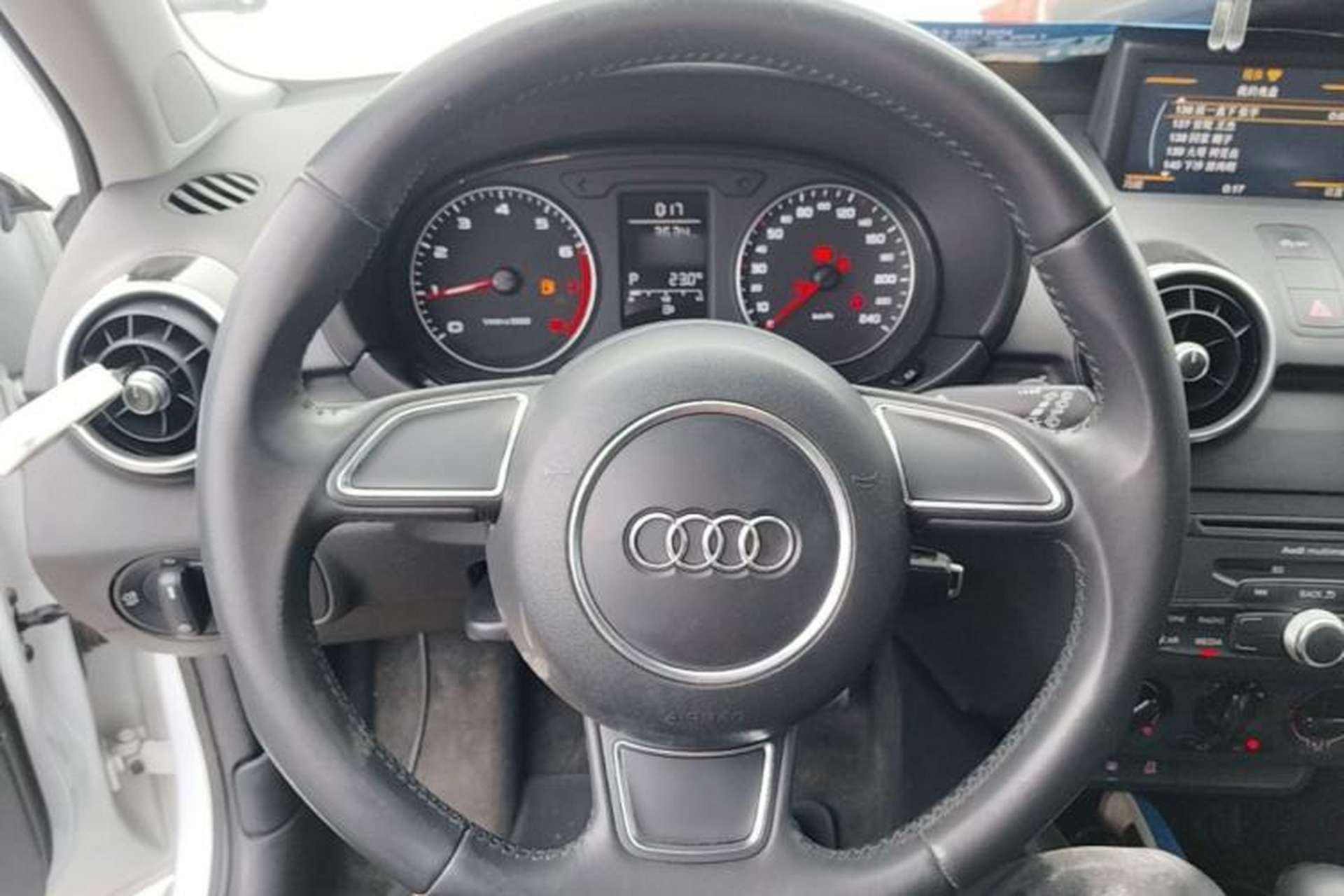 Used Audi A1 2014 30 TFSI Sportback Fashion Model Steering Wheel