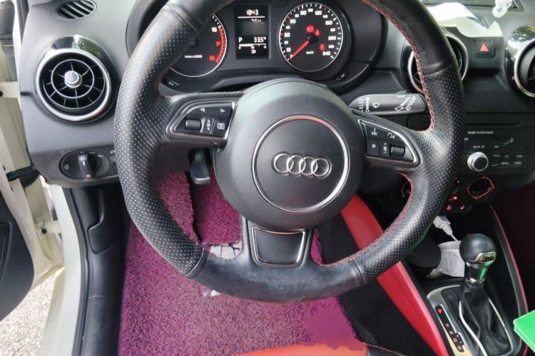 Used Audi A1 2014 30 TFSI Fashion Model Steering Wheel