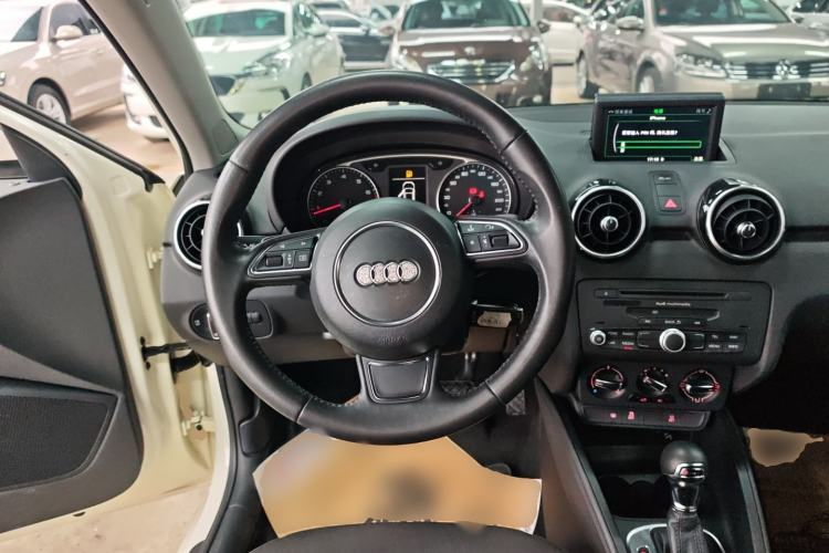 Used Audi A1 2014 30 TFSI Fashion Model Steering Wheel