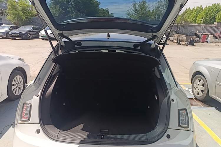 Used Audi A1 2014 30 TFSI Sportback Comfort Model Trunk