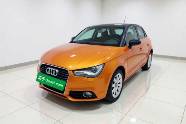 Ojetý Audi A1 2014 30 TFSI Sportback Comfort Model
