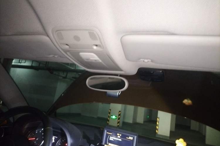 Used Audi A1 2014 30 TFSI Technology Edition Headliner