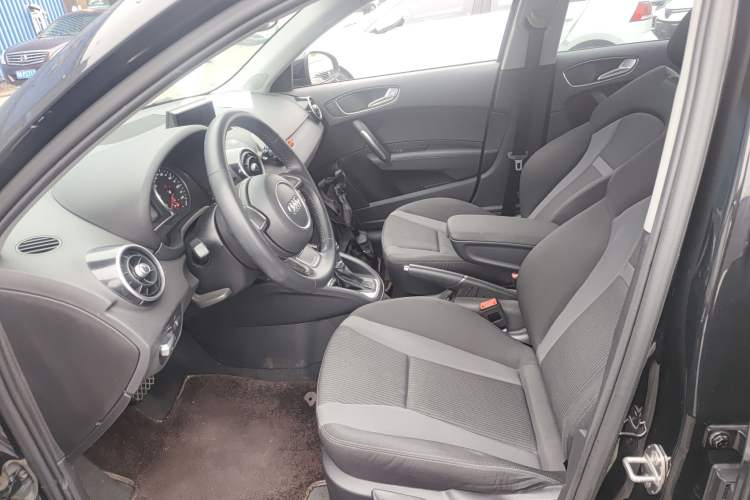 Used Audi A1 2016 30 TFSI Sportback Design Fashion Edition Left Front Seat
