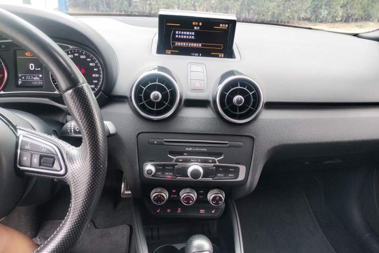 Used Audi A1 2016 30 TFSI Sportback S Line Sports Edition Audio And AC Panel