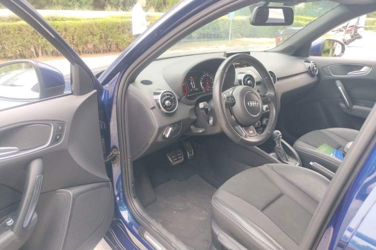 Used Audi A1 2016 30 TFSI Sportback S Line Sports Edition Driver Seat