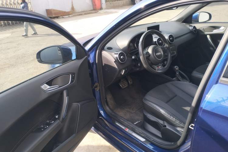 Used Audi A1 2016 30 TFSI Sportback S Line Sports Edition Driver Seat