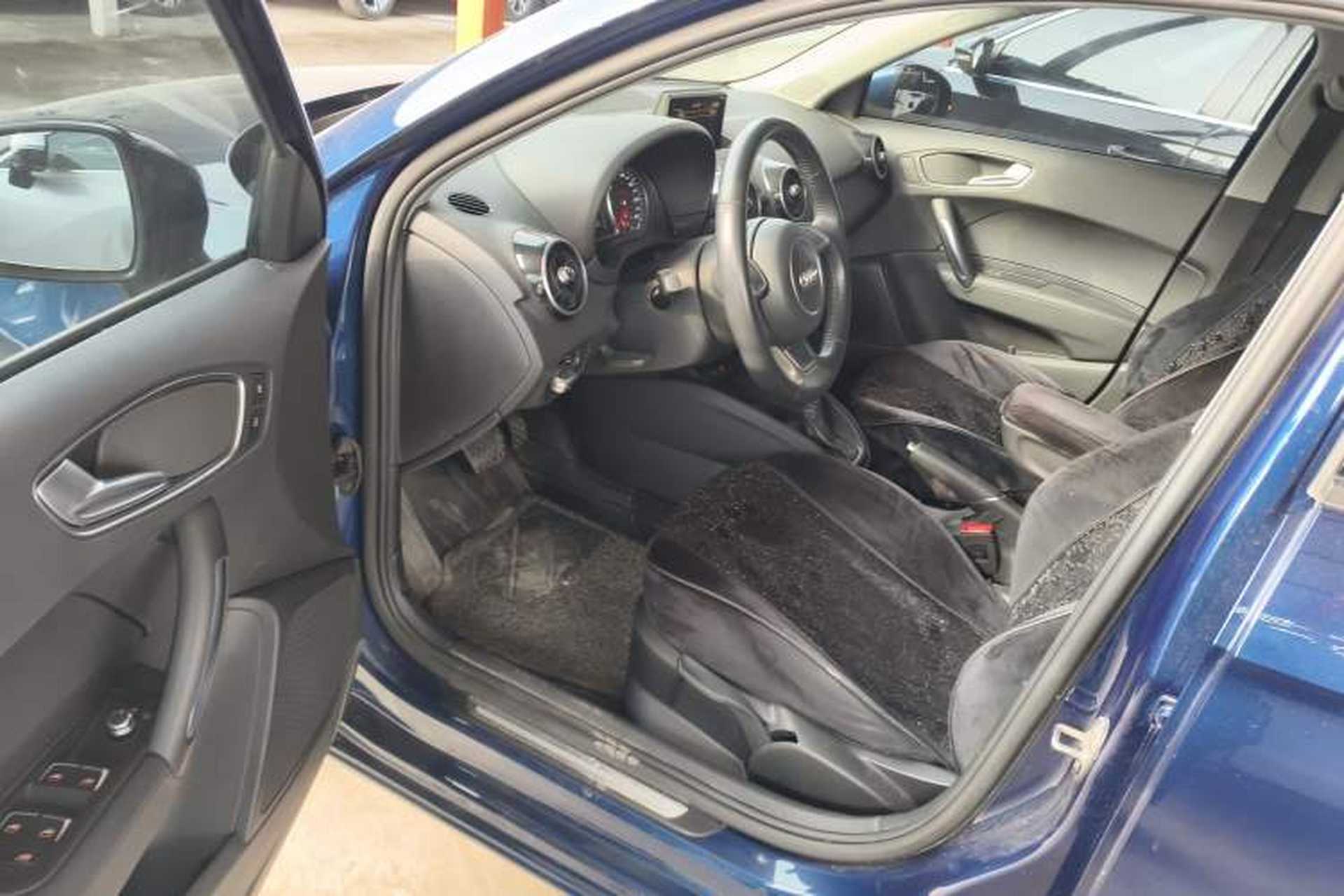 Used Audi A1 2016 30 TFSI Sportback Design Fashion Edition Driver Seat
