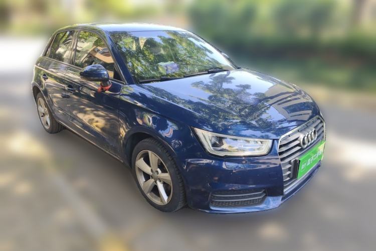 Used Audi A1 2016 30 TFSI Sportback Design Fashion Edition Front Right 45 Deg