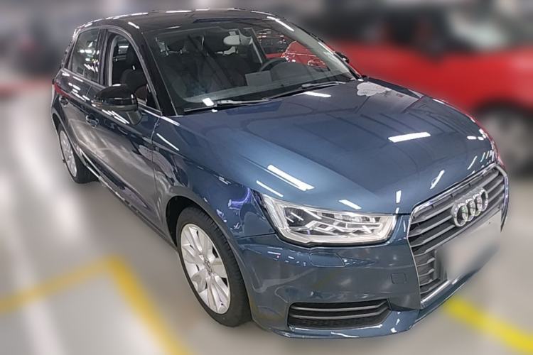 Used Audi A1 2016 30 TFSI Sportback Design Fashion Edition Front Right 45 Deg