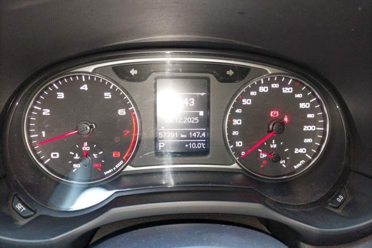 Used Audi A1 2016 30 TFSI Sportback Design Fashion Edition Instrument Cluster