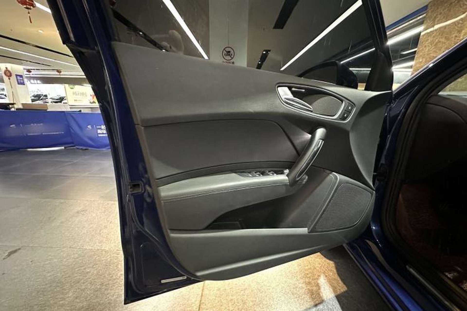 Used Audi A1 2016 30 TFSI Sportback Design Fashion Edition Interior 1