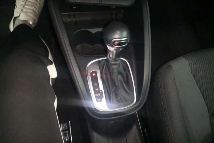 Used Audi A1 2016 30 TFSI Sportback Design Fashion Edition Interior 4