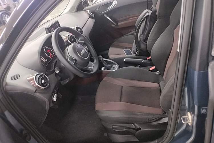 Used Audi A1 2016 30 TFSI Sportback Design Fashion Edition Left Front Seat