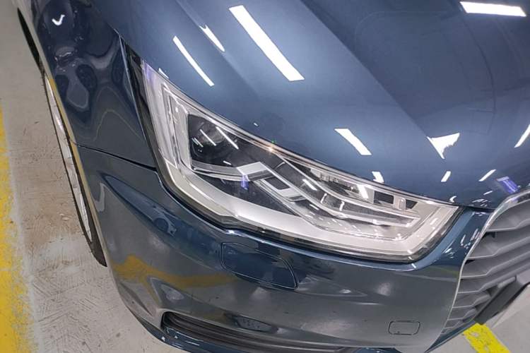 Used Audi A1 2016 30 TFSI Sportback Design Fashion Edition Right Front Headlight
