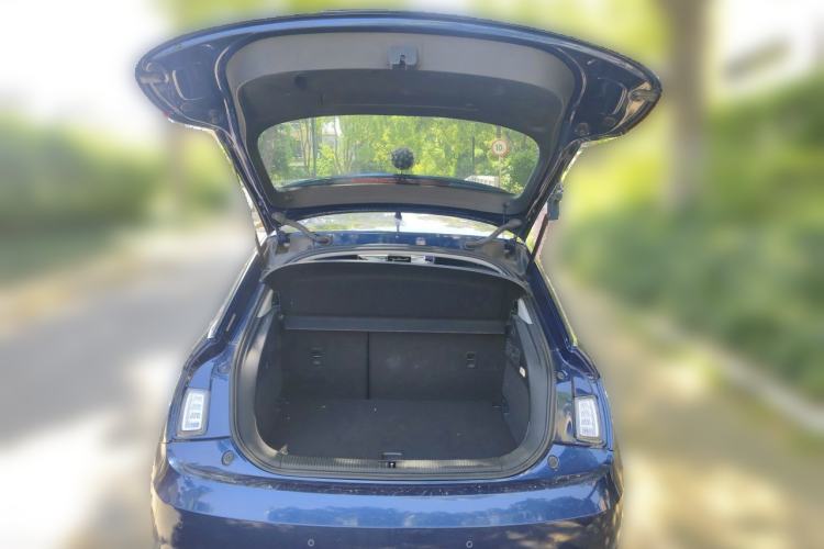 Used Audi A1 2016 30 TFSI Sportback Design Fashion Edition Trunk