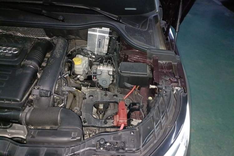 Used Audi A1 2016 30 TFSI Sportback S Line Sports Edition Engine Bay Left