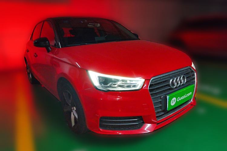 Used Audi A1 2016 30 TFSI Sportback Design Fashion Edition Front Right 45 Deg