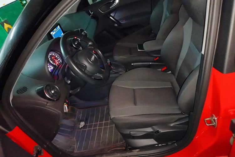 Used Audi A1 2016 30 TFSI Sportback Design Fashion Edition Left Front Seat