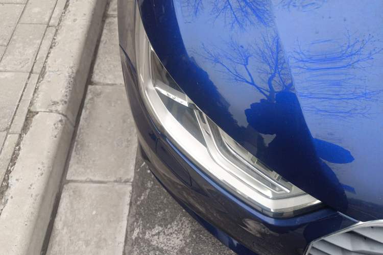 Used Audi A1 2016 30 TFSI Sportback Design Fashion Edition Right Front Headlight
