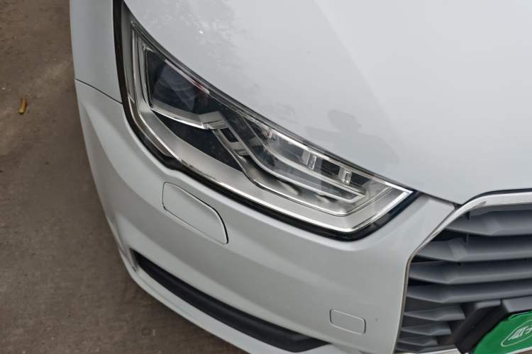 Used Audi A1 2016 30 TFSI Sportback Design Fashion Edition Right Front Headlight