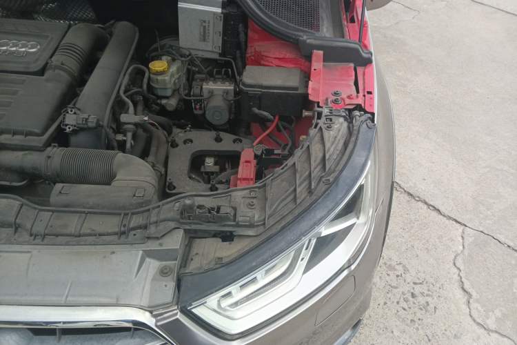 Used Audi A1 2016 30 TFSI Sportback Design Fashion Edition Engine Bay Left